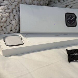 Apple Watch Series 8